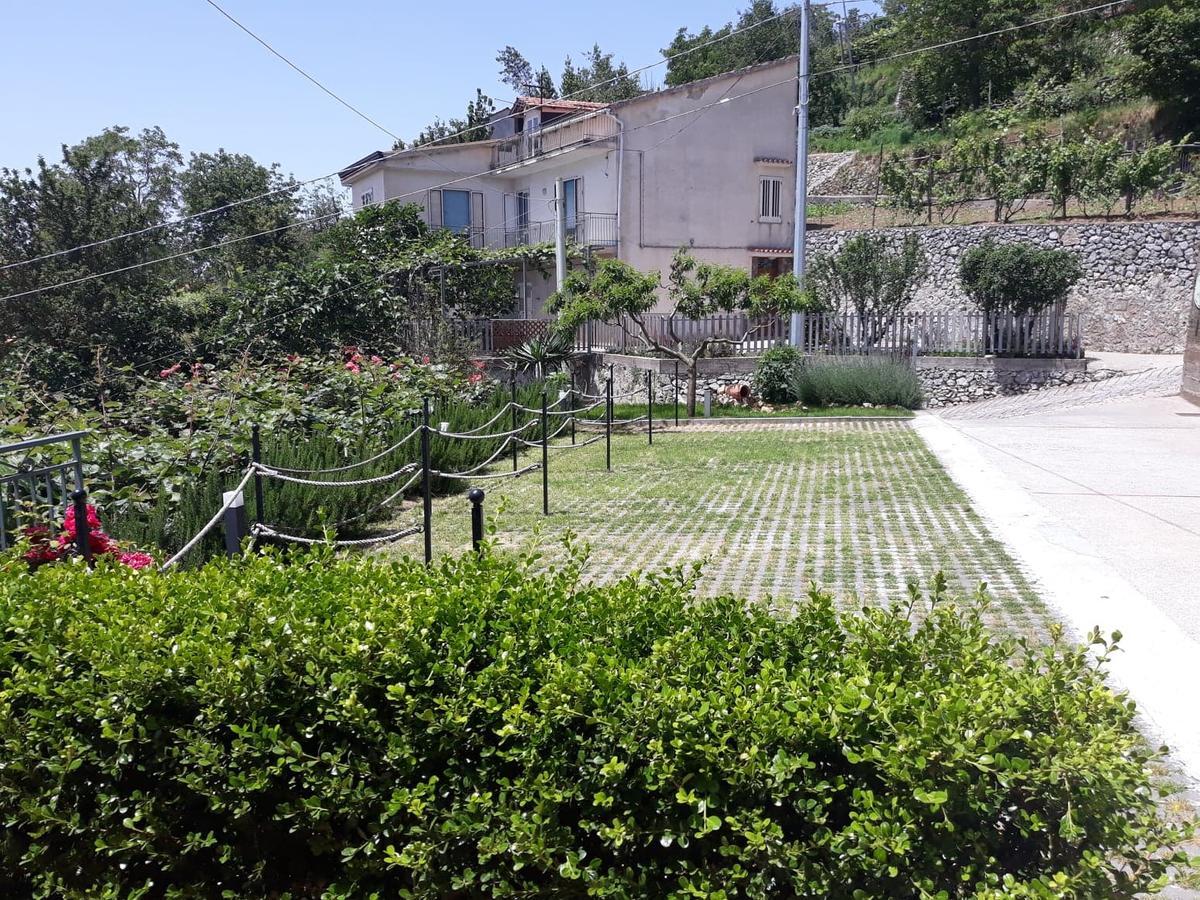 Bb Santalucia Bed & Breakfast Agerola Luaran gambar